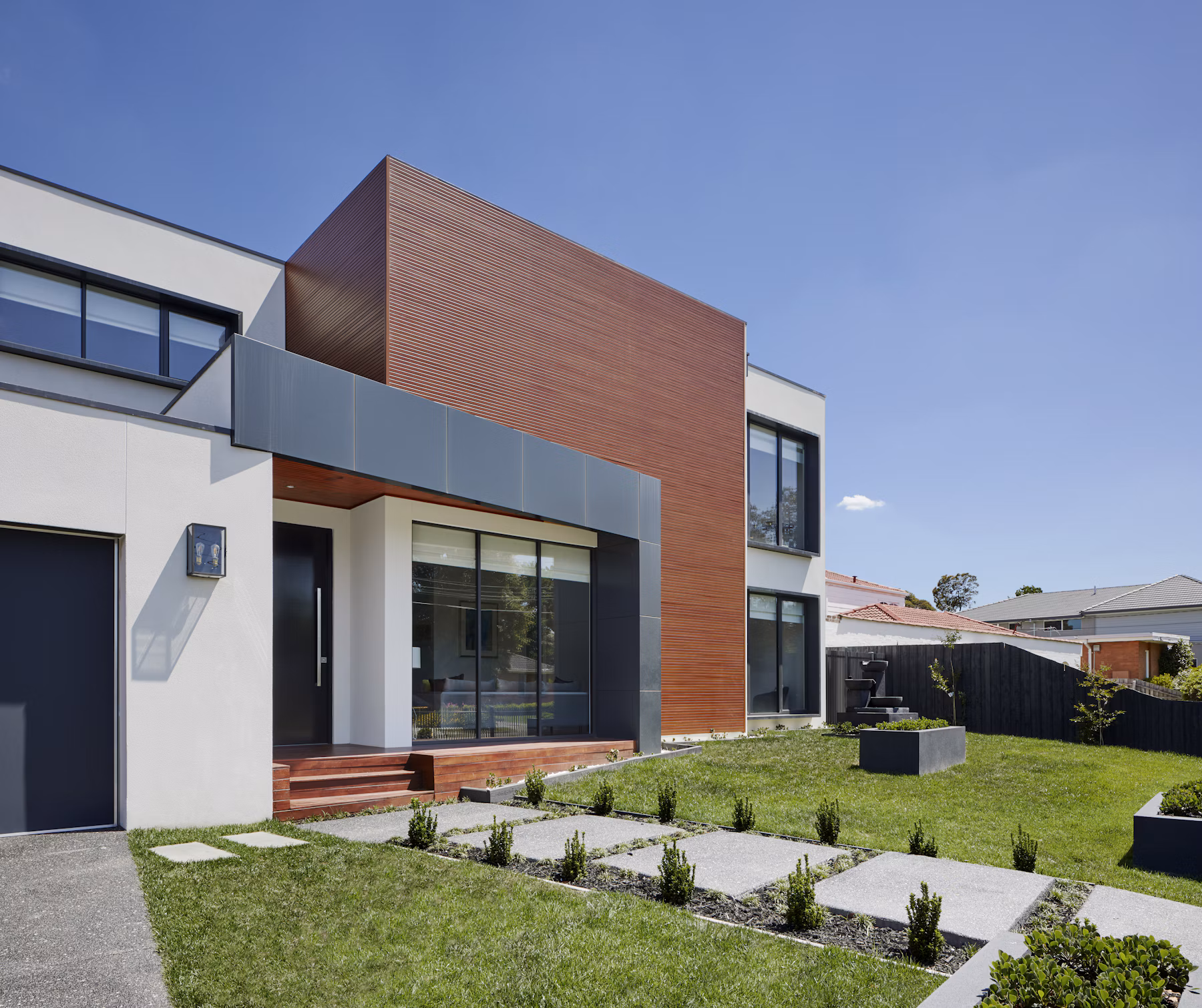 Minimal contemporary home with planted outdoor space
